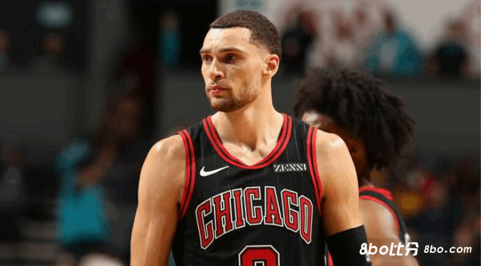 公牛官方：球队正式与扎克