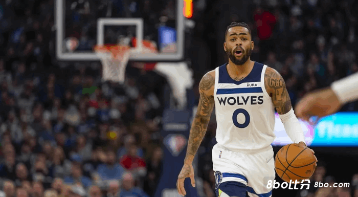 快船关注伍德和拉塞尔的交易情况