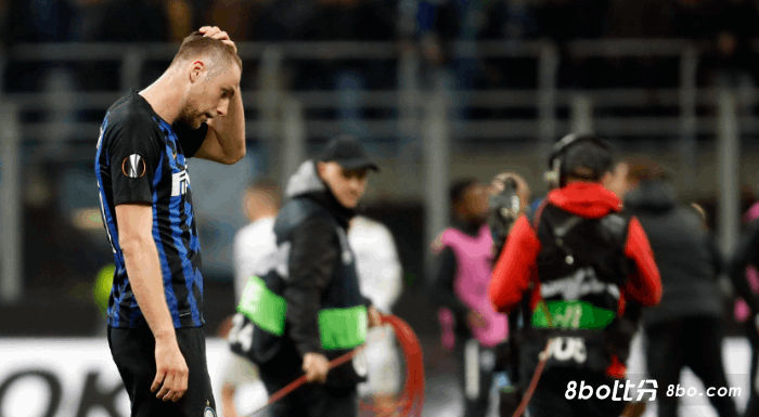 小因扎吉确认：什克将不再出任国米队长，劳塔罗现在是第四队长