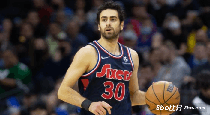 科克马兹提出交易申请