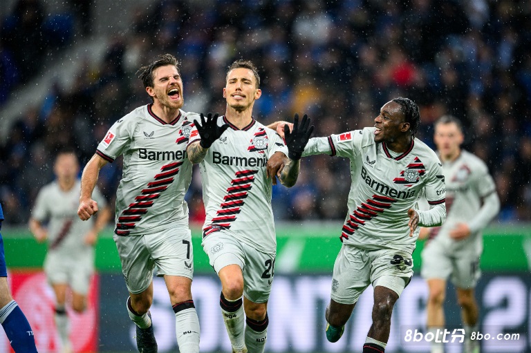 勒沃库森今年共拿下22场德甲胜利，创造队史新纪录