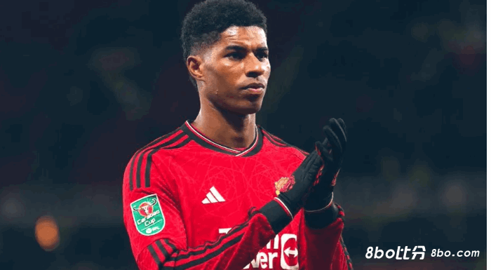 记者：高薪球员B费拉什福德的费福德表现让人失望，霍伊伦孤立无援