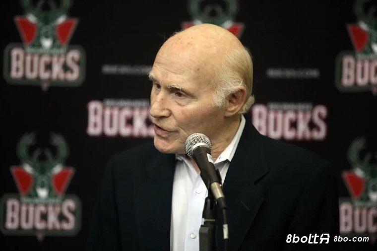 Woj：雄鹿前老板赫伯