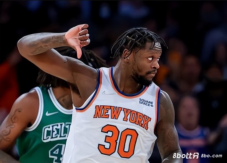 兰德尔：OG是个竞争者 他能进攻且在防守对面最好的球员