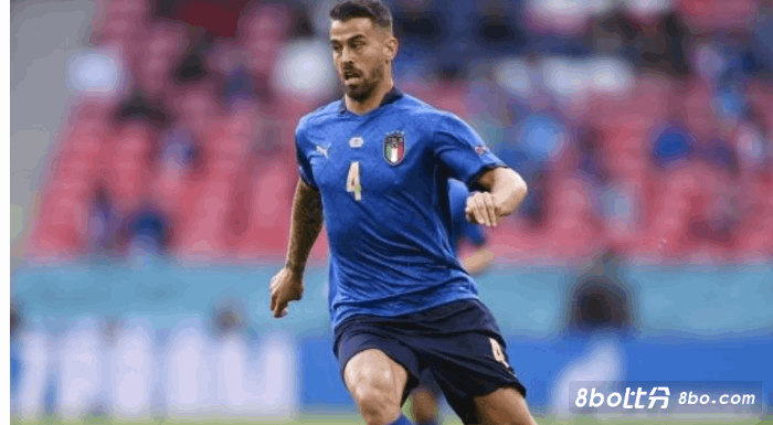 意媒:如果无法成功续约邓弗里斯,国米可能免签斯皮纳佐拉