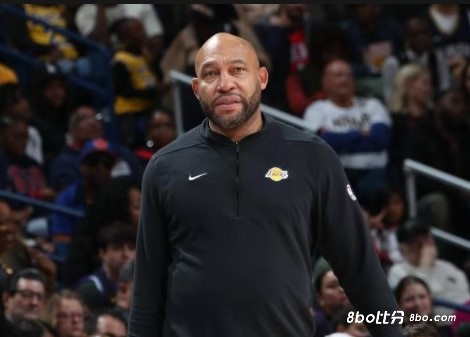 哈姆:我也有两冠这让人上瘾&想再次夺冠 但有些困难必须经历