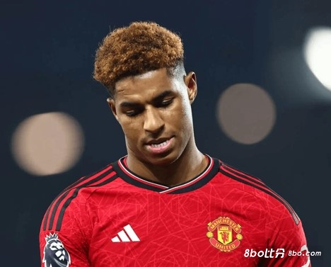 赖特：拉什福德距离人们的期望还差很远，现在该有人去找他谈谈