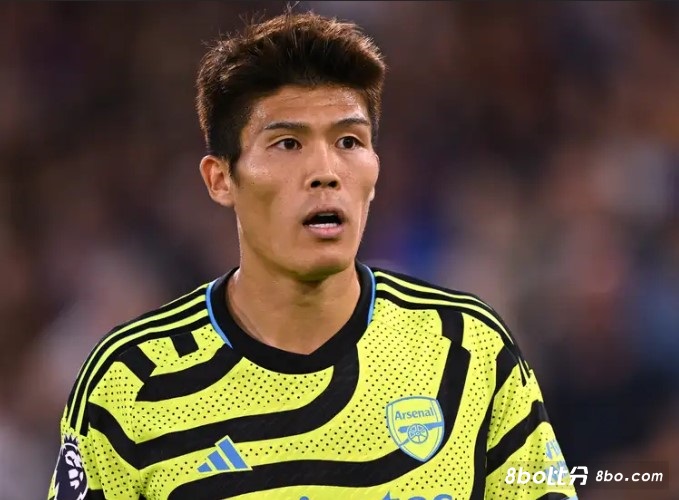 意媒：那不勒斯&米兰均有意富安健洋，阿森纳不愿冬季放人