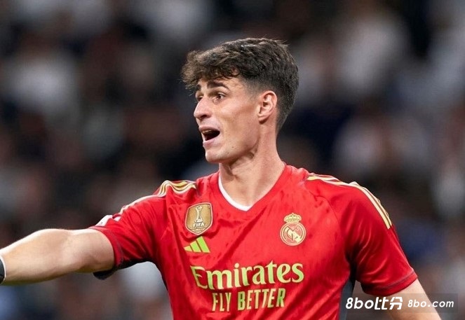 皇马门将数据:凯帕17场丢16球7场零封,卢宁10场丢6球5场零封