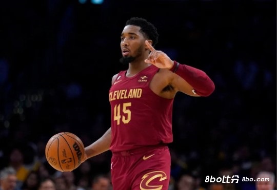 Stein：骑士对长期续约米切尔不乐观 但交易他的兴趣为零