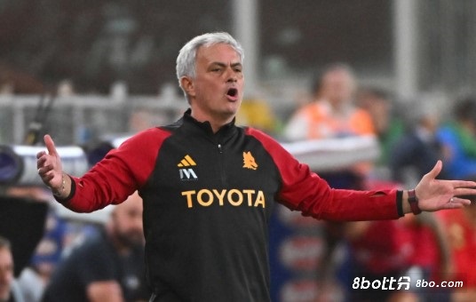 罗体：罗马主席和穆里尼奥激烈争吵，去年9月想换帅但被平托劝阻