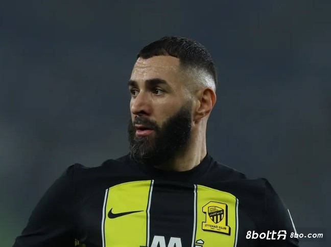 即将走人？走人本泽马和吉达联合关系紧张，将进行会议讨论未来