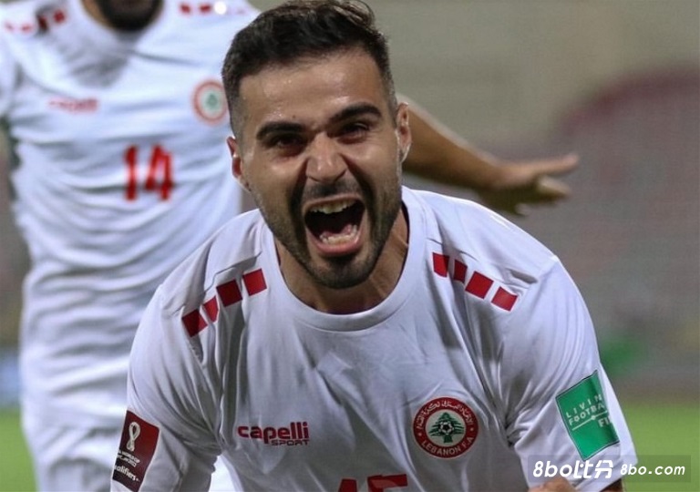 劉嘉玲為老公慶55歲逝世日梁晨偉對壽桃“放電”