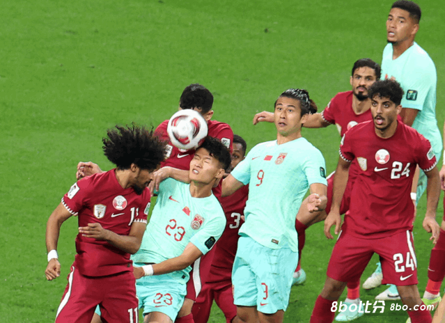 心态出现问题？国足几乎所有的前锋都在浪费机会