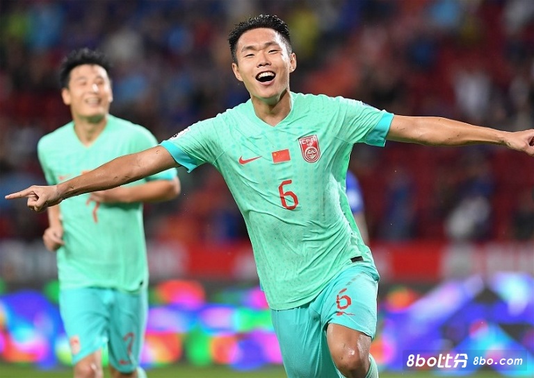 一直退步？国足亚洲排名第13都是虚高，亚洲杯排名18是真实定位