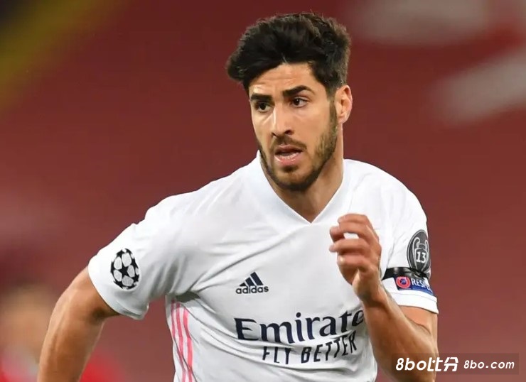 街頭服裝時尚大片（街頭服裝時尚大片圖）