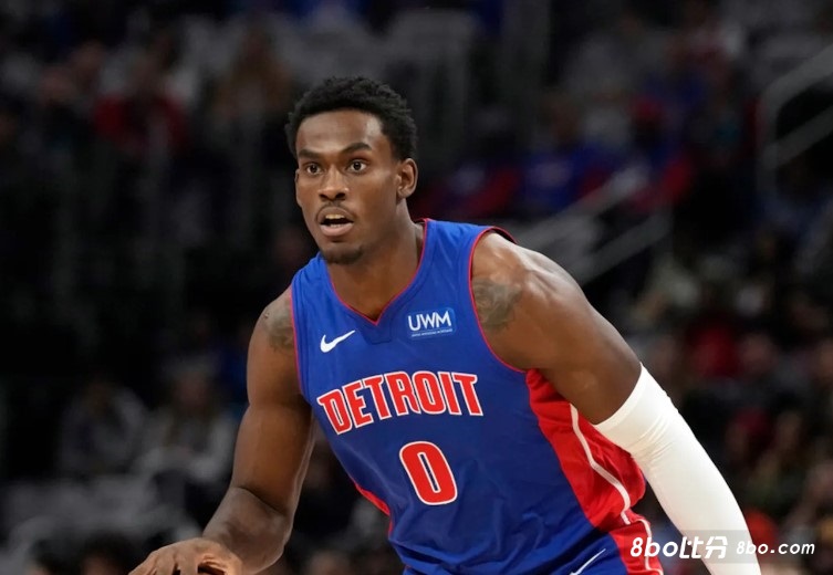 杜伦砍下双20！蒙蒂：他是内线的主宰 他给霍姆格伦上了对抗