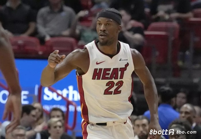 稳定军心! 热火结束连败前举行了一场会议 巴特勒在会议中很有影响力