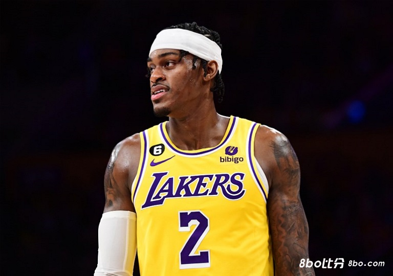 这么严重？湖人仍在评估范德比尔特脚伤 目前预期是赛季报销