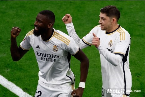 巴尔韦德本赛季全勤，他是安帅阵中唯一做到的球员