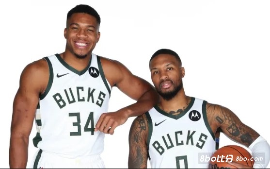 里弗斯：字母哥和利拉德的组合很棒 但在一些方面还不够好