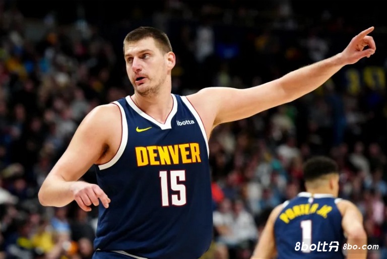 约老师生涯抛投区1805投1059中命中率58.7% 1997年以来断档最高