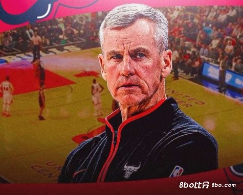 多诺万：道苏姆做了许多很棒的事情 他在次节带领球队追回比分