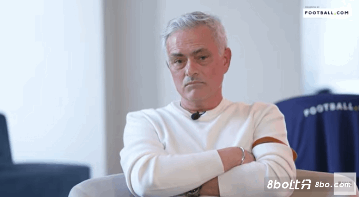 穆帅：2010年斯内德至少进金球前三，但梅罗获奖不能算“抢劫”