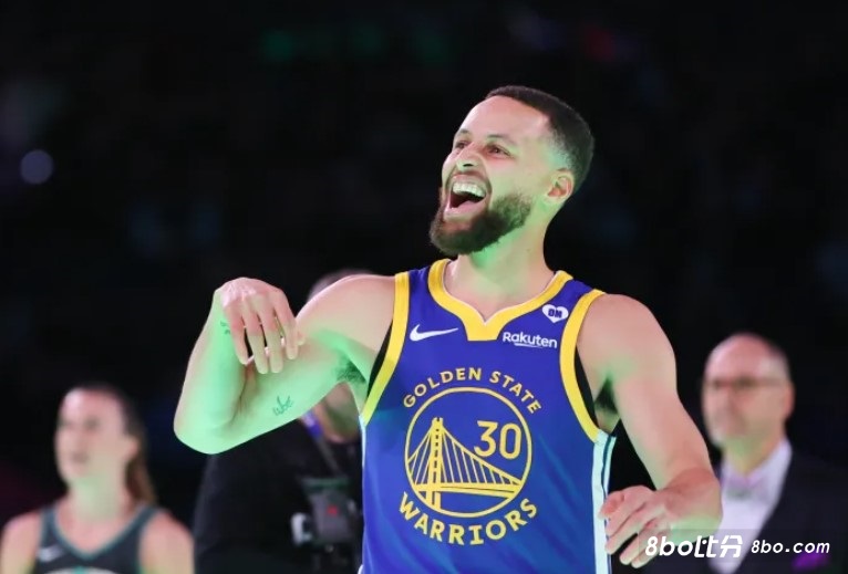 全明星历史单场三分Top3：库里16记一骑绝尘 獭兔乔治分列二三