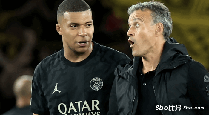 2022年10月之后，姆巴佩首次连续2场正式比赛被换下