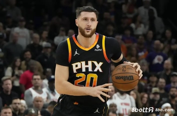 努尔基奇单场抢下30+篮板 NBA近25年第5人&比肩乐福小鲨鱼