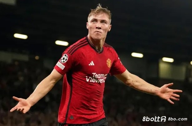 未来是你们的！哈兰德：霍伊伦真的非常出色，作为曼联前锋他需要继续进球