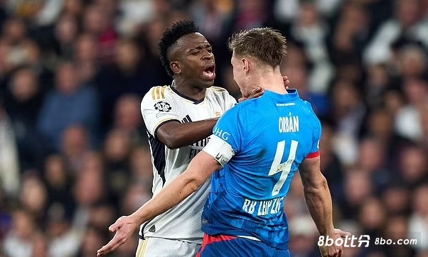 动作收敛一点！维尼修斯必须改变自己，否则永远不会成为皇马的传奇