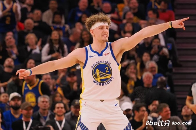 鼓励新人！科尔：最喜欢波姐的品质是他的自信，他会在表现不佳之后迅速反弹