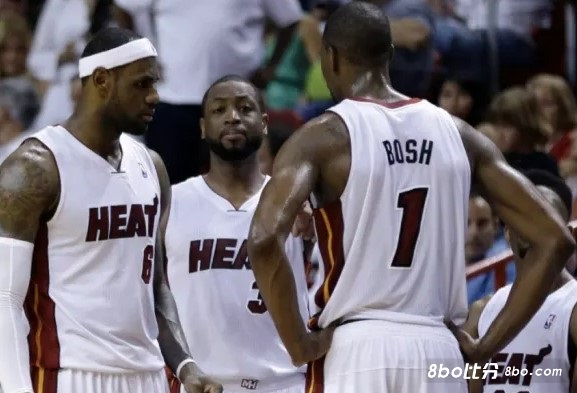 詹姆斯：在热火第一年没夺冠是因虽然有三巨头，但角色球员不适配