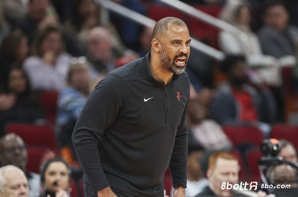 乌度卡：在这个联盟连胜很多场并不容易，我们必须快速调整