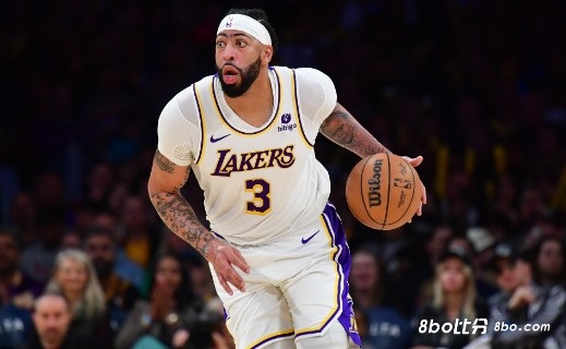 帕金斯：除了对位约基奇和小萨，我喜欢浓眉在场上的任何表现！