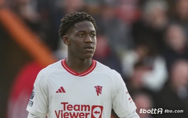 涨多少工资呢？斯基拉：梅努接近与曼联续约至2029年