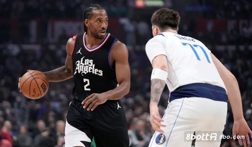 卢谈莱昂纳德复出：他在防守端做得不错，很高兴小卡能重回赛场