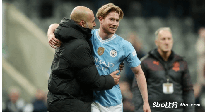 德布劳内：我认为最终福登会踢中路，现在他已经上升到另一个水平