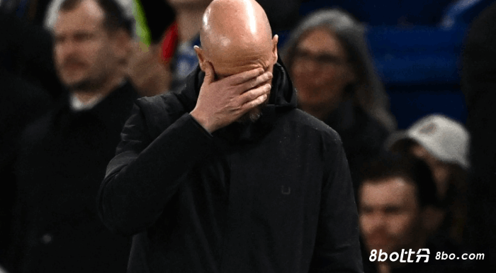 仅三支球队做到顶级联赛各赛事连续30+场次不败，曼联两次做到