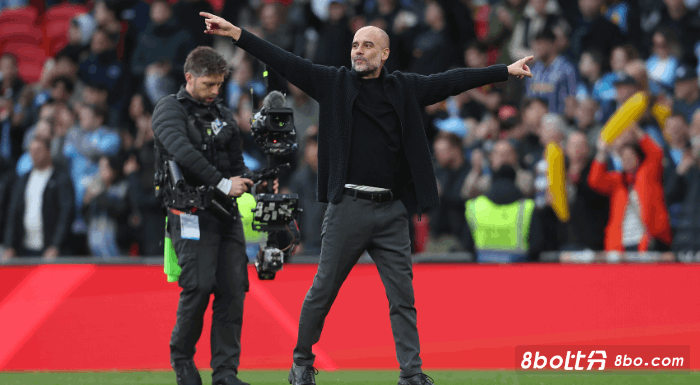 瓜氏曼城8次英超赛季4次积分90+，同城对手曼联有3次