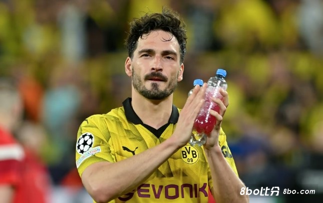 胡梅尔斯：纳帅告知我落选的对话简短而令人失望，时长不足两分钟