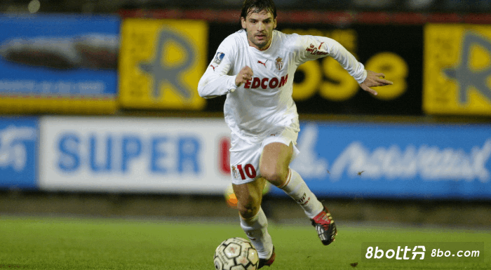 莫伦特斯：新主帅斯洛特将让利物浦继续伟大，希望奥尔莫加盟红军