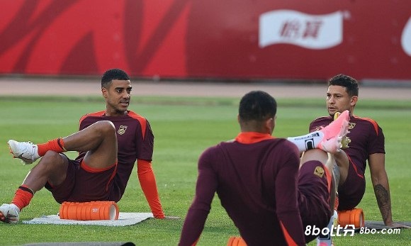 阿兰出战！国足vs泰国23人名单：费南多在列，艾克森、谢维军无缘
