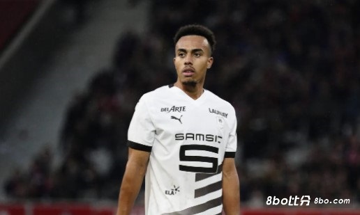 迪马：罗马有意雷恩21岁右后卫吉拉