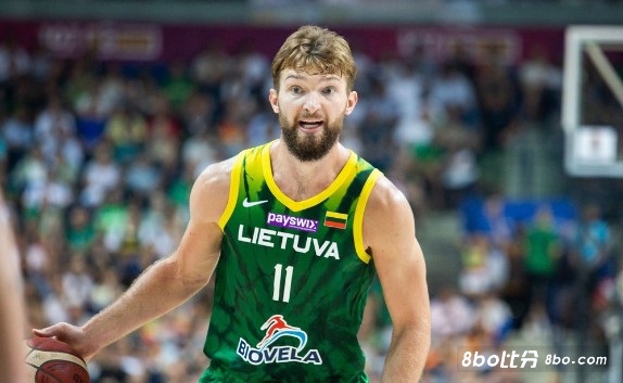 立陶宛男篮奥运资格赛12人名单出炉：小萨领衔 莫泰在列