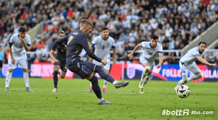 谁改变了比赛？范巴斯滕：帕尔默，他能进攻有冲击力能带动球队