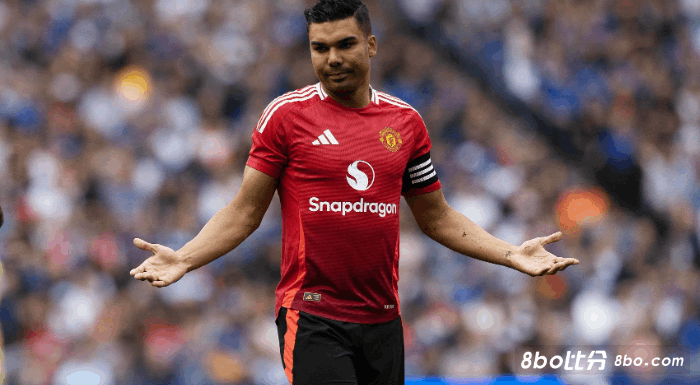 TA：卡塞米罗预计留队，但曼联仍需要一位新的6号位