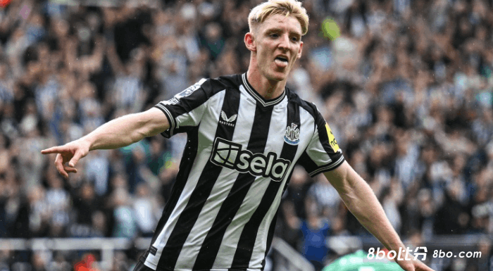 英媒：戈登仍希望加盟利物浦，利物浦和其经纪人保持对话